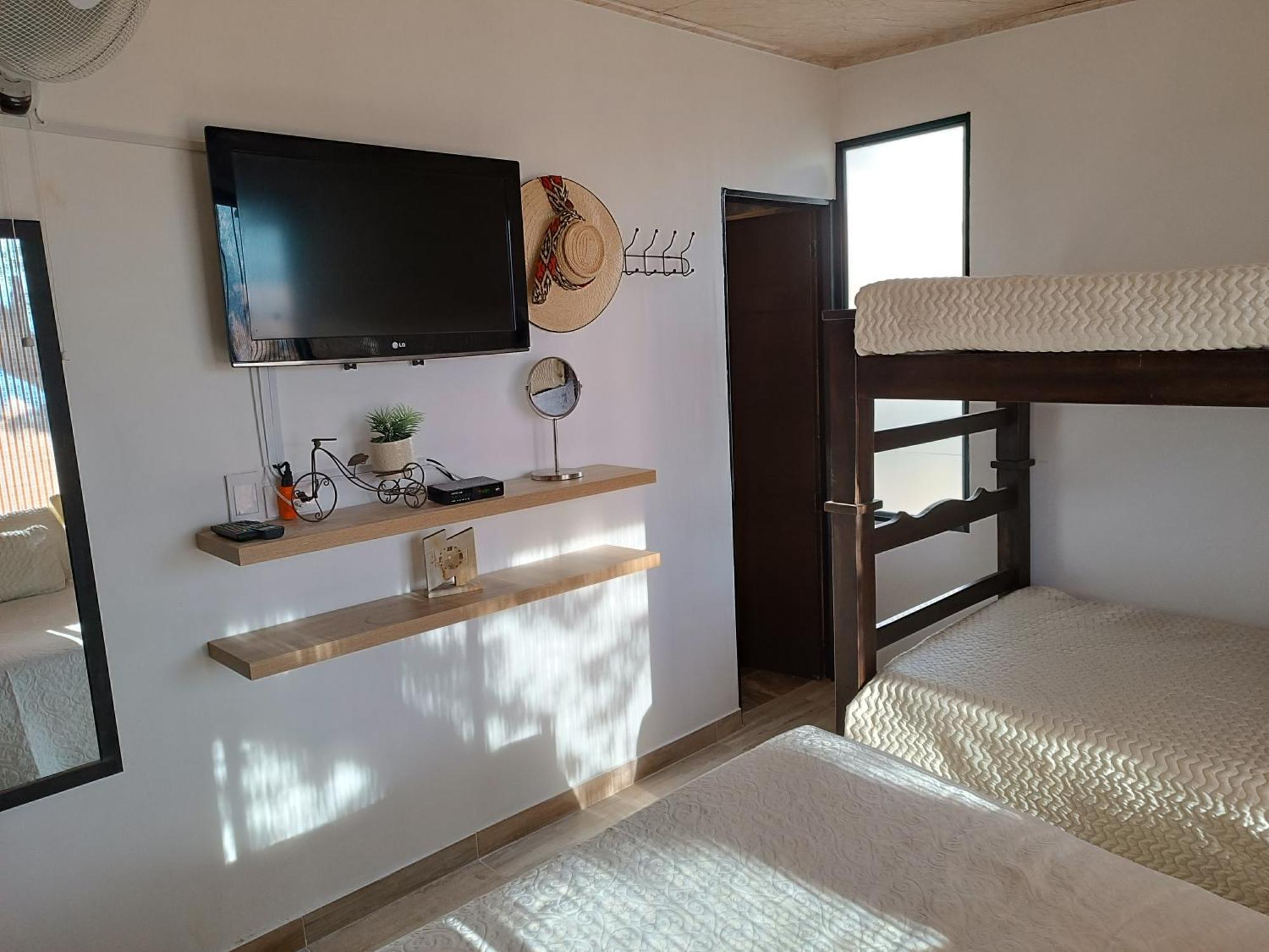 Cabana Susurros Del Cielo บาริชารา ภายนอก รูปภาพ
